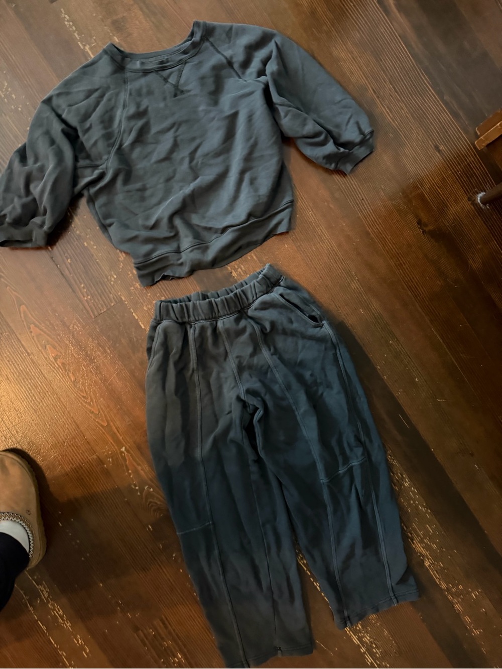 Aerie Charcoal barrel pant Sweat Set
